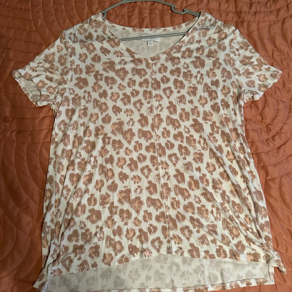 Mud Pie Leopard Print Top in Cream and Tan